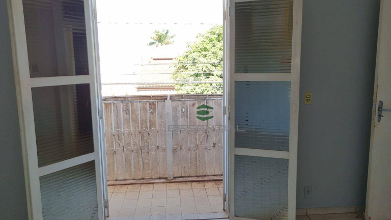 Imagem Sobrado com 3 Quartos à Venda, 180 m² em Parque Industrial - São José Do Rio Preto
