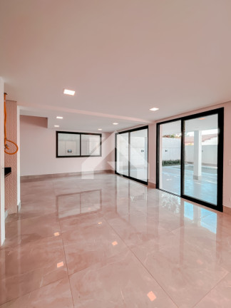 Imagem Casa de Condomínio com 3 Quartos à Venda, 310 m² em Alphaville - Santana De Parnaíba Imagem Casa de Condomínio com 3 Quartos à Venda, 310 m² em Alphaville - Santana De Parnaíba