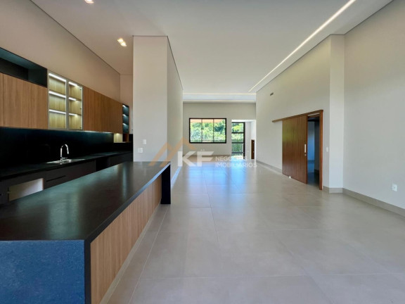 Imagem Casa de Condomínio com 3 Quartos à Venda, 296 m² em Condomínio Arara Azul - Ribeirão Preto Imagem Casa de Condomínio com 3 Quartos à Venda, 296 m² em Condomínio Arara Azul - Ribeirão Preto
