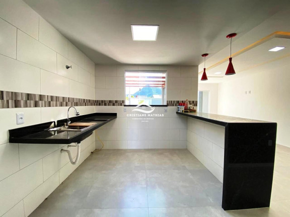Imagem Casa com 3 Quartos à Venda, 97 m² em Praia De Itaipuaçu (itaipuaçu) - Maricá Imagem Casa com 3 Quartos à Venda, 97 m² em Praia De Itaipuaçu (itaipuaçu) - Maricá