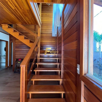 Imagem Casa com 5 Quartos à Venda, 250 m² em Village Do Sol - Guarapari