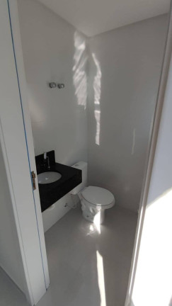 Imagem Sobrado com 3 Quartos à Venda, 92 m² em Floresta - Cascavel