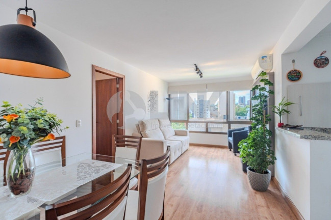 Imagem Apartamento com 3 Quartos à Venda, 88 m² em São João - Porto Alegre