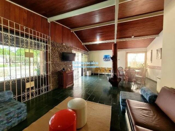 Imagem Casa com 5 Quartos para Alugar, 500 m² em Centro - Ubatuba Imagem Casa com 5 Quartos para Alugar, 500 m² em Centro - Ubatuba