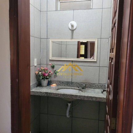 Imagem Imóvel com 5 Quartos à Venda, 240 m² em Parangaba - Fortaleza Imagem Imóvel com 5 Quartos à Venda, 240 m² em Parangaba - Fortaleza