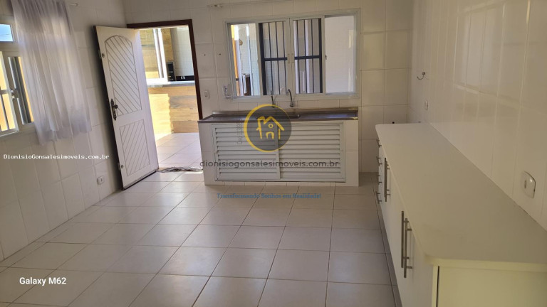 Imagem Casa com 2 Quartos à Venda, 137 m² em Balneário Flórida Peruíbe - Peruíbe Imagem Casa com 2 Quartos à Venda, 137 m² em Balneário Flórida Peruíbe - Peruíbe