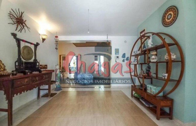 Imagem Sobrado com 6 Quartos à Venda, 380 m² em Tabatinga - Caraguatatuba Imagem Sobrado com 6 Quartos à Venda, 380 m² em Tabatinga - Caraguatatuba
