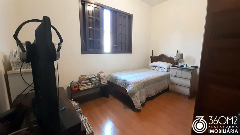 Imagem Casa com 3 Quartos à Venda, 225 m² em Vila Pires - Santo André Imagem Casa com 3 Quartos à Venda, 225 m² em Vila Pires - Santo André