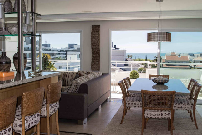 Imagem Cobertura com 3 Quartos para Temporada, 262 m² em Jurerê Internacional - Florianópolis Imagem Cobertura com 3 Quartos para Temporada, 262 m² em Jurerê Internacional - Florianópolis