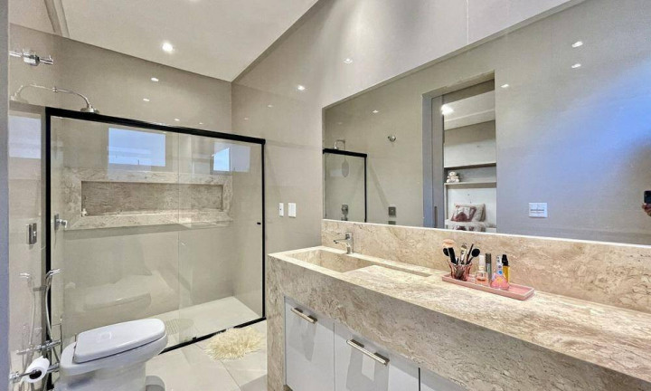 Imagem Casa com 4 Quartos à Venda, 840 m² em Residencial Aldeia Do Vale - Goiânia