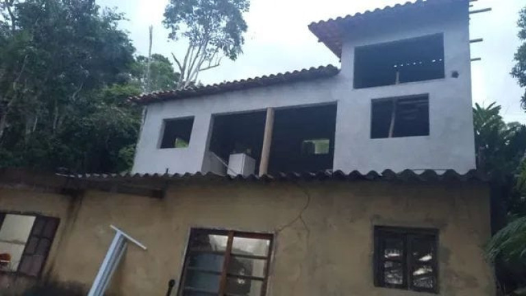 Imagem Sobrado com 4 Quartos à Venda, 180 m² em Prumirim - Ubatuba Imagem Sobrado com 4 Quartos à Venda, 180 m² em Prumirim - Ubatuba