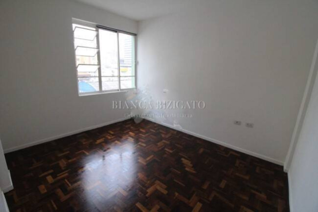 Imagem Apartamento com 2 Quartos à Venda, 84 m² em Centro - Curitiba Imagem Apartamento com 2 Quartos à Venda, 84 m² em Centro - Curitiba