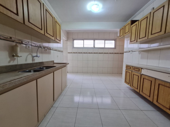 Imagem Apartamento com 3 Quartos à Venda, 141 m² em Gonzaga - Santos