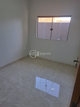Imagem Casa com 3 Quartos à Venda, 100 m² em Coophatrabalho - Campo Grande Imagem Casa com 3 Quartos à Venda, 100 m² em Coophatrabalho - Campo Grande