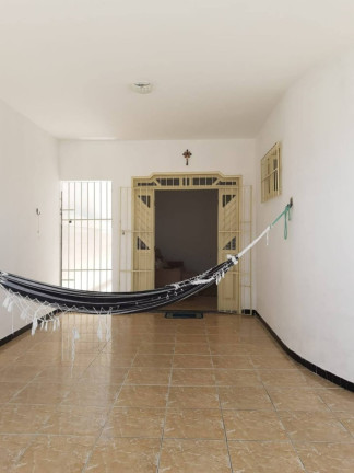 Casa com 4 Quartos à Venda, 200 m² em Santos Dumont - Aracaju