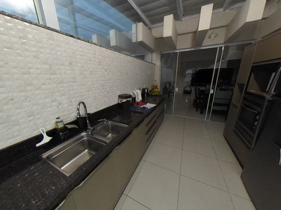Imagem Cobertura com 3 Quartos à Venda, 218 m² em Ingleses Do Rio Vermelho - Florianópolis Imagem Cobertura com 3 Quartos à Venda, 218 m² em Ingleses Do Rio Vermelho - Florianópolis