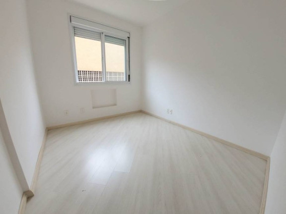 Imagem Apartamento com 2 Quartos à Venda, 63 m² em Passo Da Areia - Porto Alegre Imagem Apartamento com 2 Quartos à Venda, 63 m² em Passo Da Areia - Porto Alegre