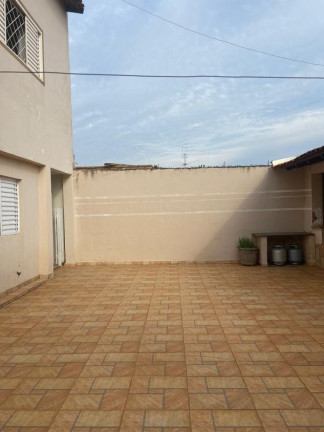 Imagem Sobrado com 4 Quartos à Venda, 300 m² em Junqueira - Lins