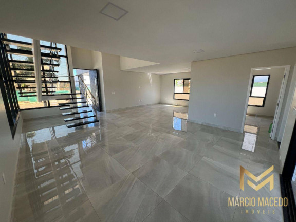 Imagem Casa com 4 Quartos à Venda, 338 m² em Cidade Alpha - Eusébio Imagem Casa com 4 Quartos à Venda, 338 m² em Cidade Alpha - Eusébio