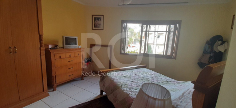 Imagem Casa de Condomínio com 4 Quartos à Venda, 257 m² em Vila Nova - Porto Alegre Imagem Casa de Condomínio com 4 Quartos à Venda, 257 m² em Vila Nova - Porto Alegre