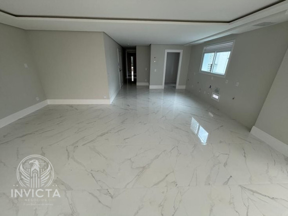 Imagem Apartamento com 4 Quartos à Venda, 150 m² em Pioneiros - Balneário Camboriú