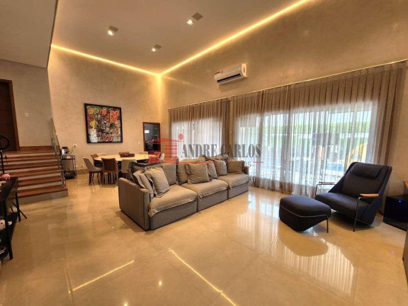 Imagem Casa de Condomínio com 3 Quartos à Venda, 304 m² em Granja Viana - Carapicuíba Imagem Casa de Condomínio com 3 Quartos à Venda, 304 m² em Granja Viana - Carapicuíba