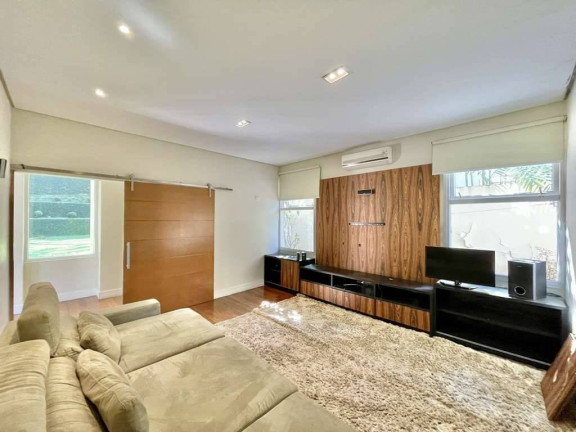 Imagem Casa com 5 Quartos à Venda, 742 m² em Vila De São Fernando - Cotia