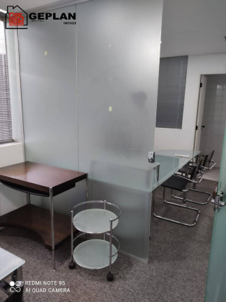 Sala Comercial à Venda, 55 m² em Liberdade - São Paulo