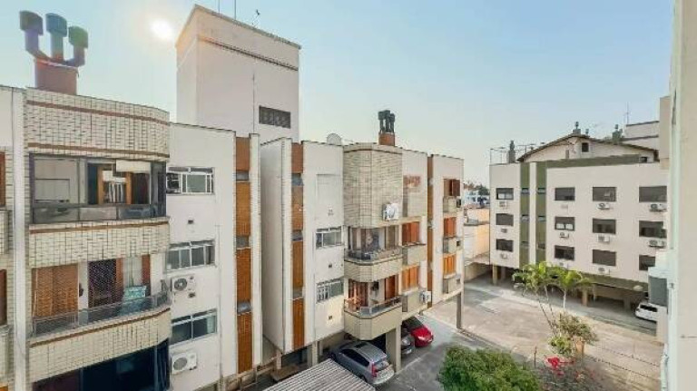 Imagem Apartamento com 2 Quartos à Venda, 73 m² em Porto Alegre Imagem Apartamento com 2 Quartos à Venda, 73 m² em Porto Alegre