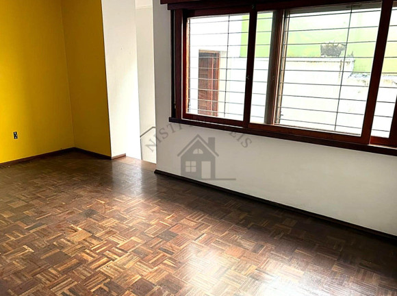 Imagem Casa com 3 Quartos à Venda, 224 m² em Jardim Lindóia - Porto Alegre Imagem Casa com 3 Quartos à Venda, 224 m² em Jardim Lindóia - Porto Alegre