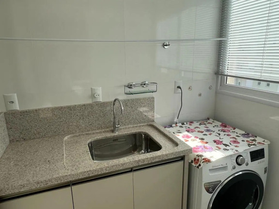 Imagem Apartamento com 3 Quartos à Venda, 126 m² em Meia Praia - Itapema