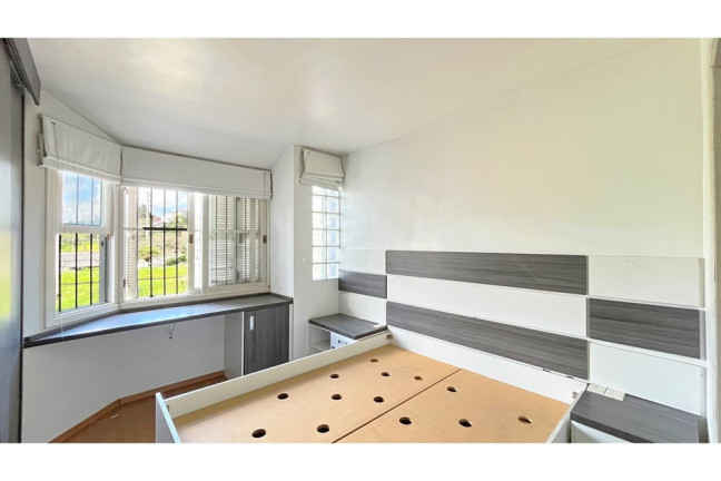 Imagem Casa com 3 Quartos à Venda,  em Aberta Dos Morros - Porto Alegre