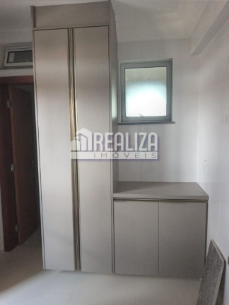 Imagem Apartamento com 3 Quartos à Venda, 213 m² em Centro - Uberaba Imagem Apartamento com 3 Quartos à Venda, 213 m² em Centro - Uberaba