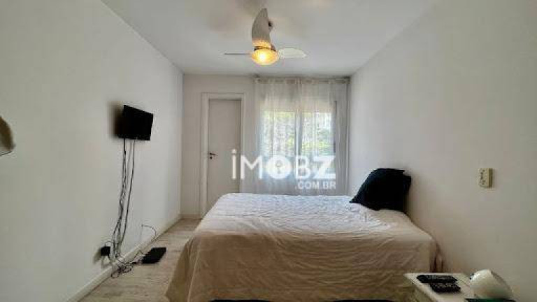 Imagem Imóvel com 4 Quartos à Venda, 141 m² em Panamby - São Paulo Imagem Imóvel com 4 Quartos à Venda, 141 m² em Panamby - São Paulo