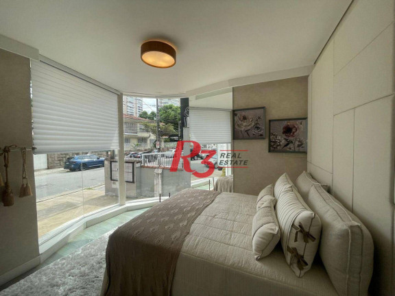 Imagem Casa com 4 Quartos à Venda, 277 m² em Boqueirão - Santos