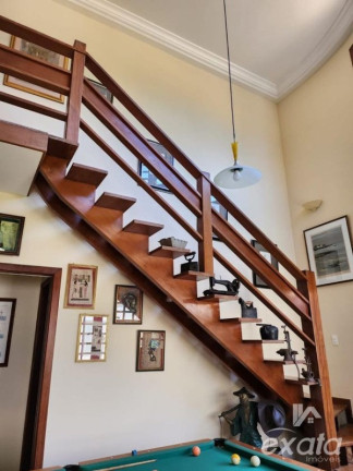 Imagem Sobrado com 5 Quartos à Venda, 425 m² em Manguinhos - Serra