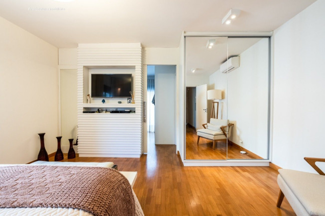 Imagem Apartamento com 3 Quartos à Venda, em Vila Nova Conceição - São Paulo Imagem Apartamento com 3 Quartos à Venda, em Vila Nova Conceição - São Paulo