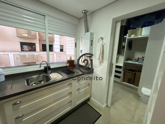 Imagem Apartamento com 3 Quartos à Venda, 126 m² em Centro - Florianópolis Imagem Apartamento com 3 Quartos à Venda, 126 m² em Centro - Florianópolis