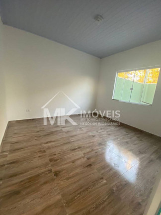 Imagem Casa com 3 Quartos à Venda, 60 m² Imagem Casa com 3 Quartos à Venda, 60 m²
