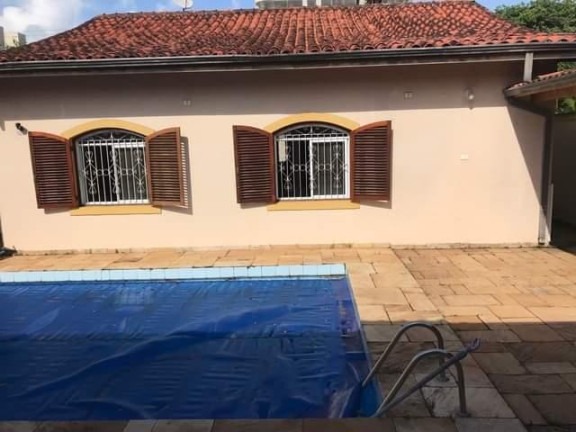 Casa com 5 Quartos à Venda,  em Caiçara - Praia Grande