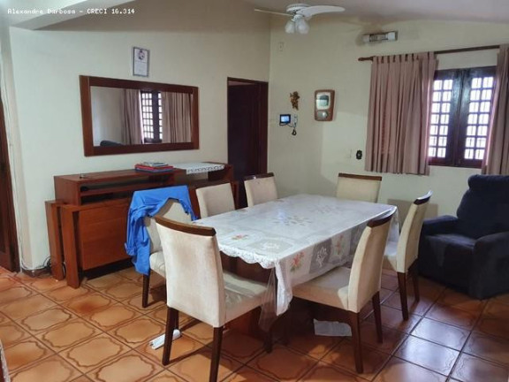Imagem Casa com 5 Quartos à Venda, 680 m² em Piedade - Jaboatão Dos Guararapes