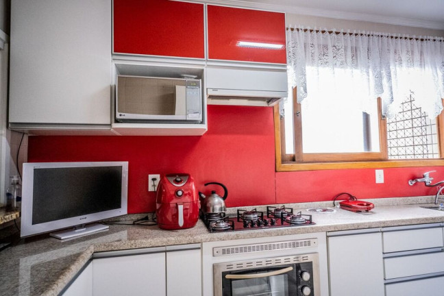 Imagem Apartamento com 3 Quartos à Venda, 89 m² em Jardim Planalto - Porto Alegre