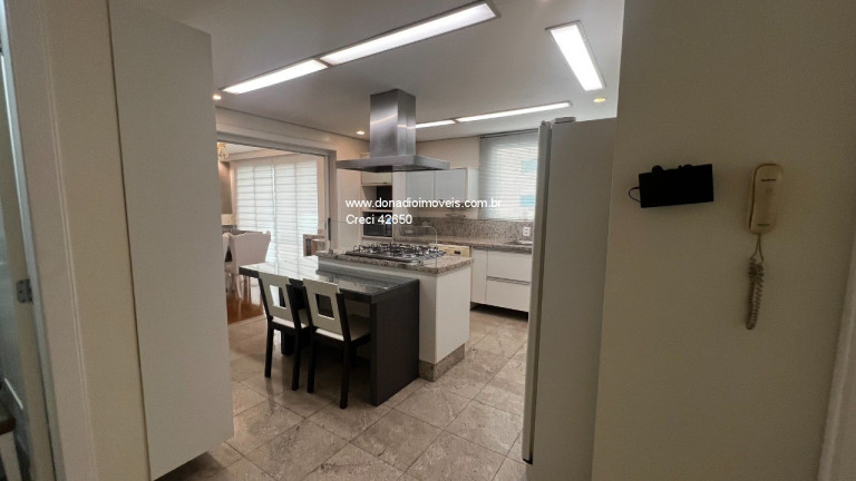 Imagem Apartamento com 3 Quartos à Venda, 316 m² em Agronômica - Florianópolis
