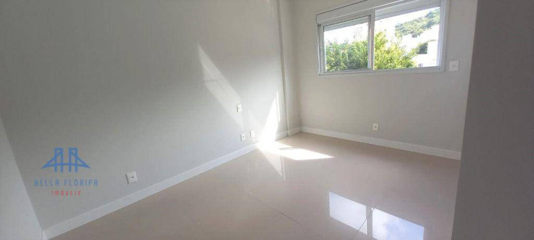 Imagem Apartamento com 3 Quartos à Venda, 95 m² em Itacorubi - Florianópolis