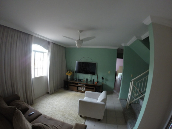 Imagem Casa com 5 Quartos à Venda, 300 m² em Guará Ii - Brasília