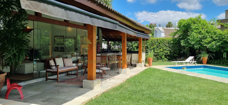 Imagem Casa com 4 Quartos à Venda, 560 m² em Aldeia Da Serra - Barueri Imagem Casa com 4 Quartos à Venda, 560 m² em Aldeia Da Serra - Barueri