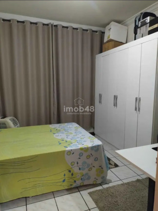 Imagem Apartamento com 2 Quartos à Venda, 70 m² em Kobrasol - São José