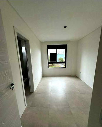 Imagem Apartamento com 2 Quartos à Venda, 66 m² em Itacolomi - Balneário Piçarras
