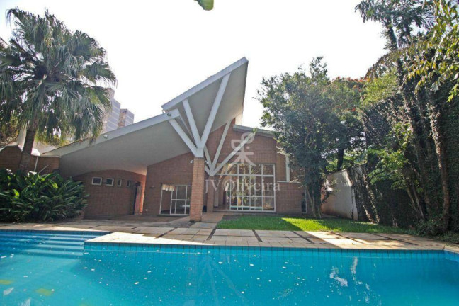 Casa com 3 Quartos à Venda, 561 m² em Granja Julieta - São Paulo
