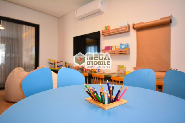 Imagem Apartamento com 2 Quartos à Venda, 75 m² em Centro - Florianópolis Imagem Apartamento com 2 Quartos à Venda, 75 m² em Centro - Florianópolis